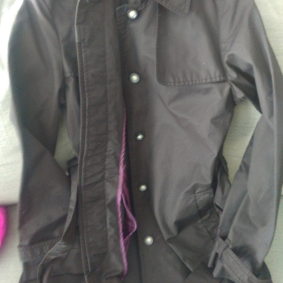 Rain jacket - Picture 3 of 3